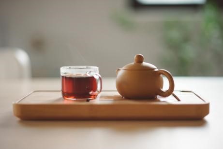 花茶和茶壺圖片