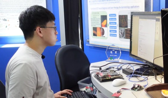 （長庚大學的人工智慧應用學系）