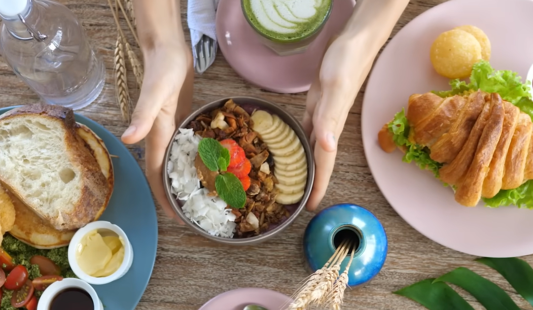 (便宜又有飽足感的食物)